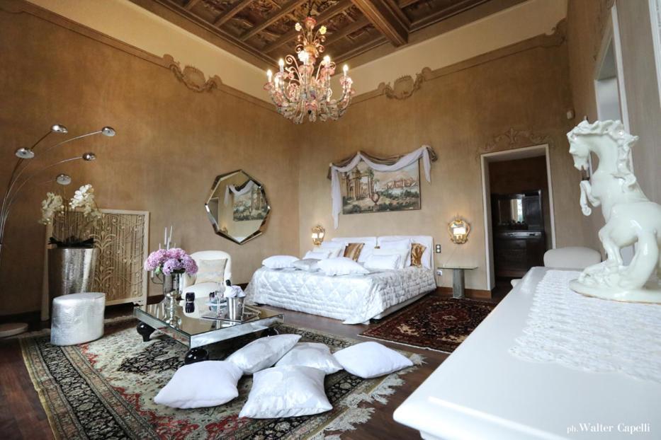 Villa Ghiringhelli Azzate Exterior foto